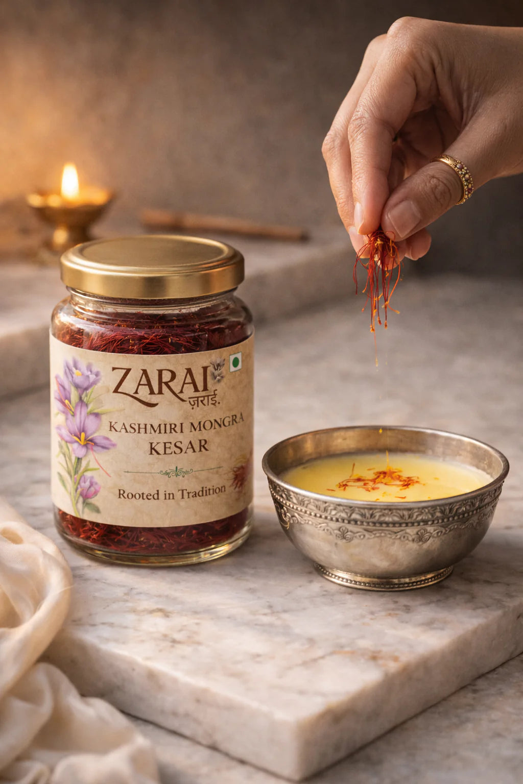 Zarai Kashmiri Mongra Kesar — authentic Mongra saffron close-up